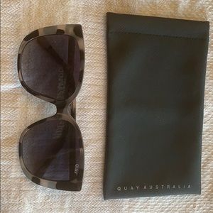 Quay Australia sunglasses with case